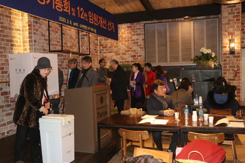 투표장면2.jpg