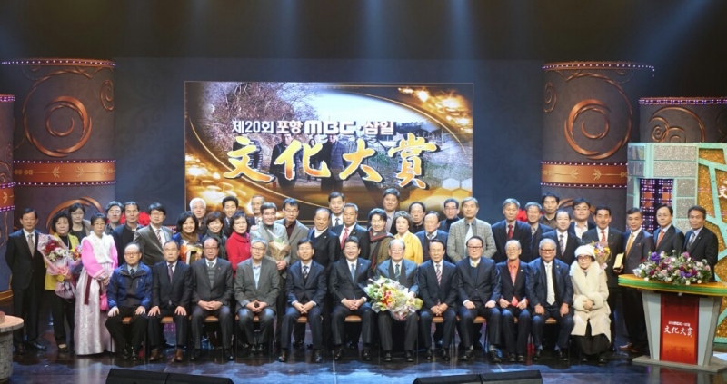 단체사진.jpg